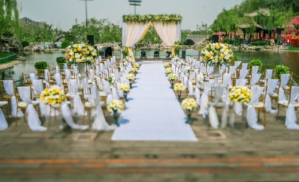 户外梦中花园主题婚礼策划